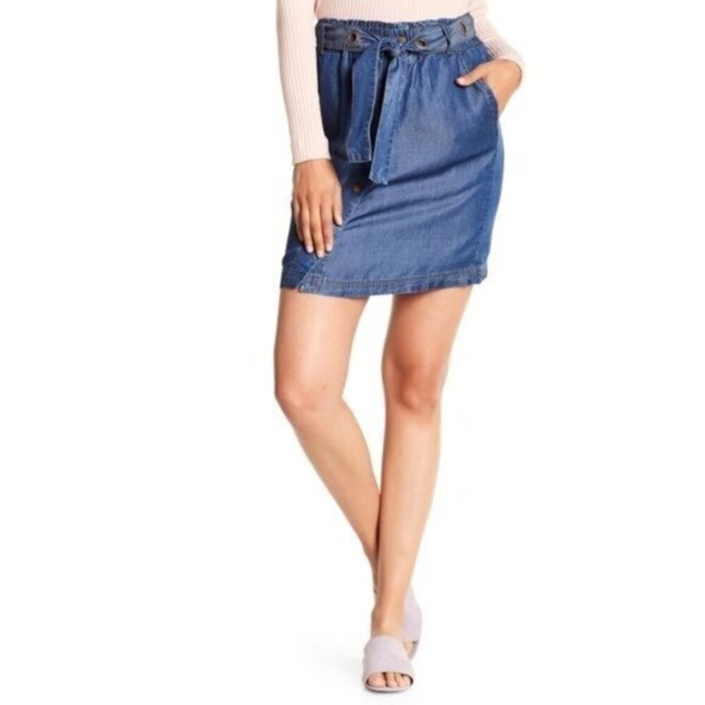 Splendid Snap Front Paperbag Waist Skirt